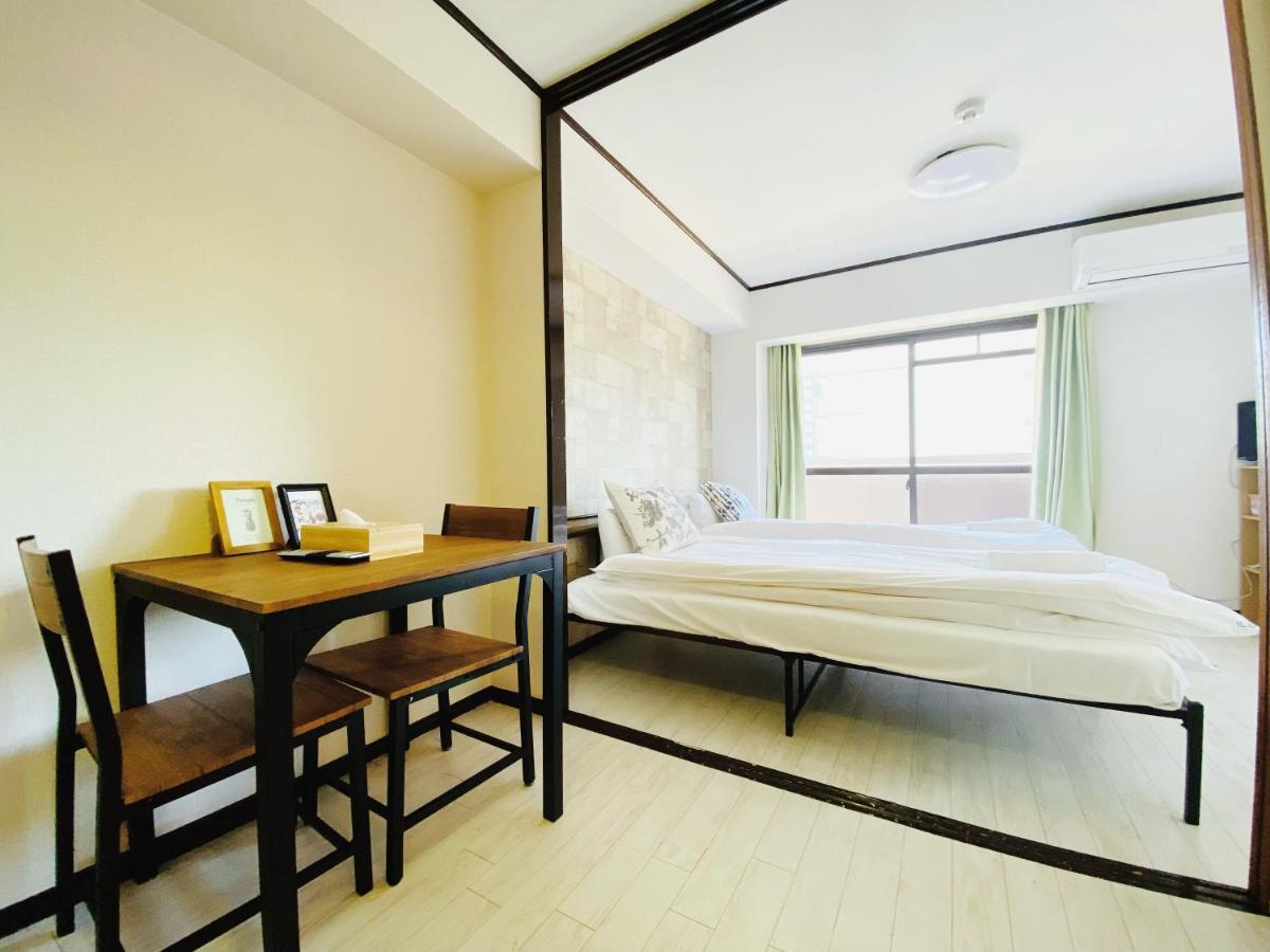Liberty Palace Apartment3 Osaka Bagian luar foto